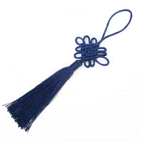 Thumbnail for Le nœud porte-bonheur chinois de couleur bleu marine.