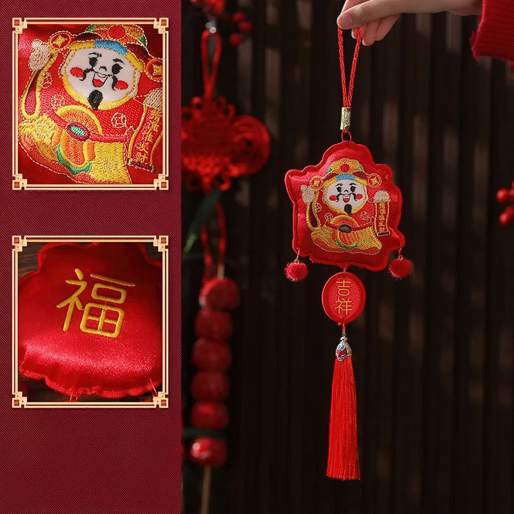 Le porte-bonheur du Nouvel An Chinois à l'effigie de Caishen, le Dieu de la Richesse.