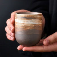 Thumbnail for Vue de la taille et de la texture d'une tasse à thé sans anse