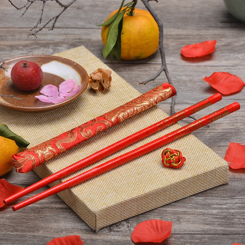 Baguettes chinoises en bois rouge